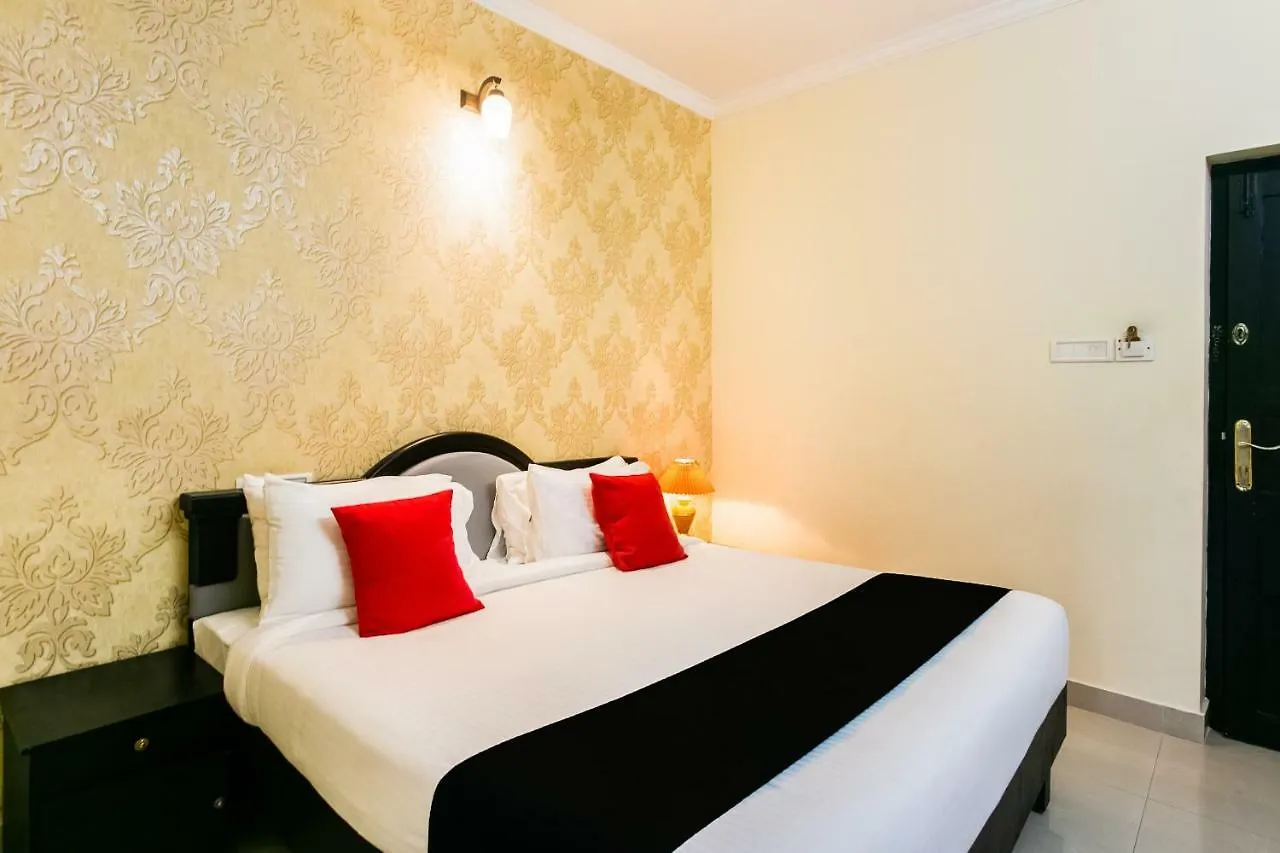 Hotel Capital O 47329 Pooram Residency Thrissur