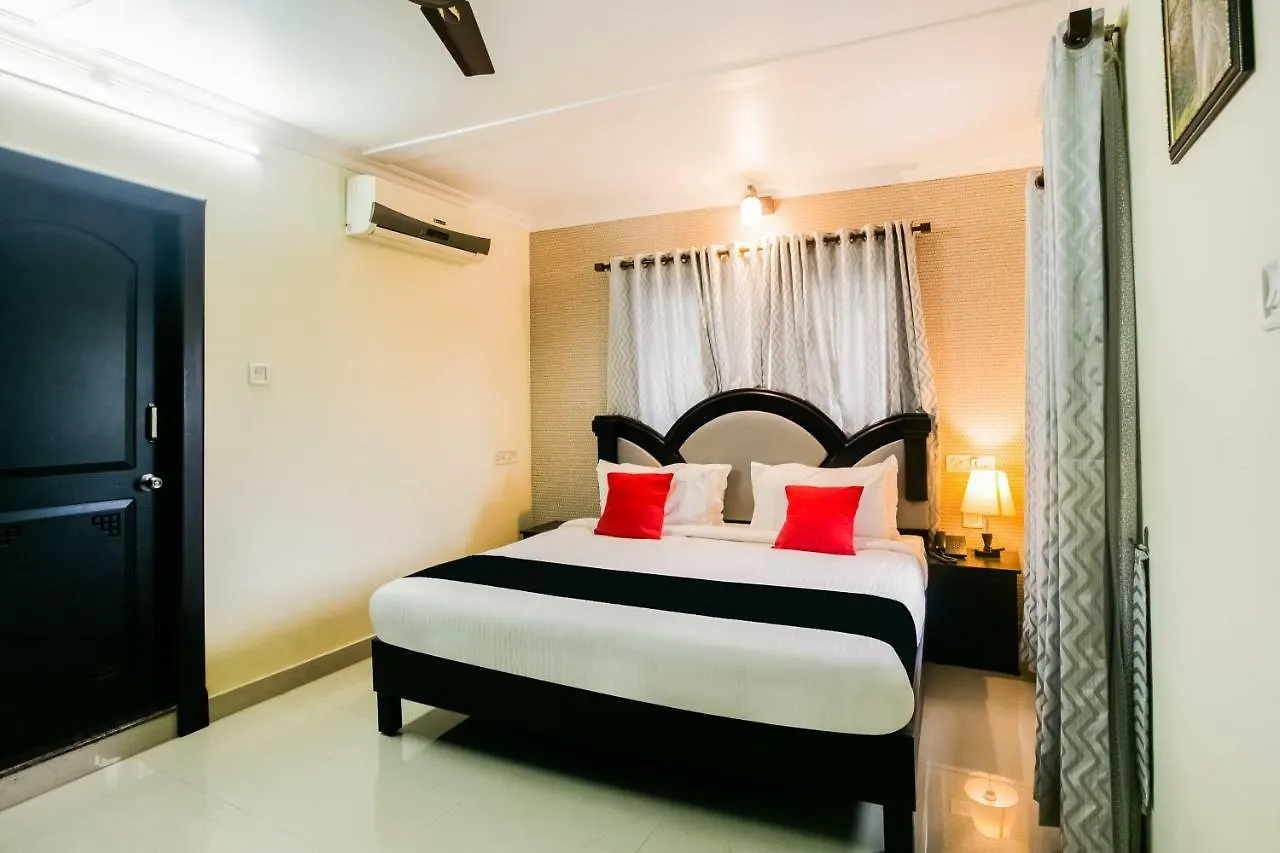 Hotel Capital O 47329 Pooram Residency Thrissur